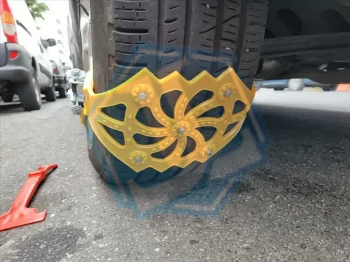TPU tire snow chains — TPU cyclone Snow Chains (Item No. 158) — Chain image 4 of 4